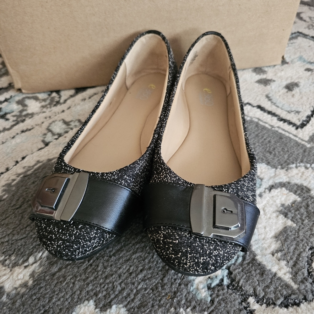 e360 EasySpirit Gianetta Flats Black Style Slip Ons. Sz 5
